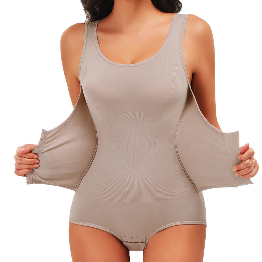 SCULPTIX™
בודי מחטב עם סגירה קדמית וחיטוב מתקדם